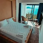 Deniz 酒店 *
